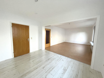 Wohn/Esszimmer EG - Zweifamilienhaus mit Perspektive – Kapitalanlage & Eigennutzung in Harsum