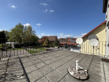 Balkon mit Süd/West Ausrichtung - Doppelhaushälfte mit klassischem Charme und Raum für Ideen in Lamspringe!