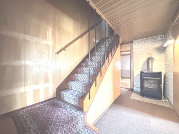 Flur EG - Kompaktes Einfamilienhaus in Giesen!