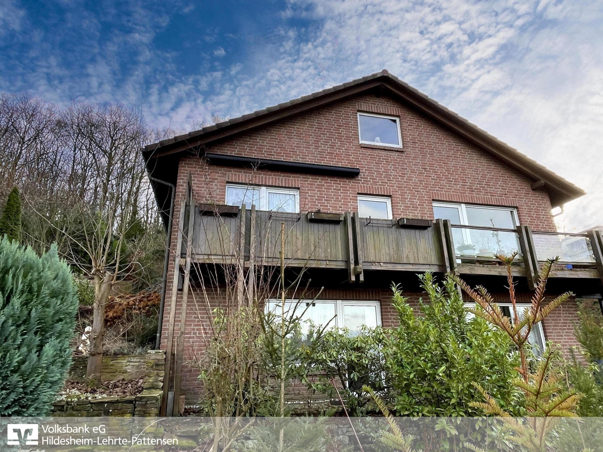 Außenansicht - EFH mit Einliegerwohnung am Waldrand von Bad Salzdetfurth!