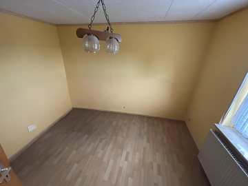 Schlafzimmer OG - Einfamilienhaus mit Potenzial in Giesen!