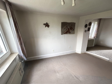 Wohnzimmer OG - Einfamilienhaus mit Potenzial in Giesen!