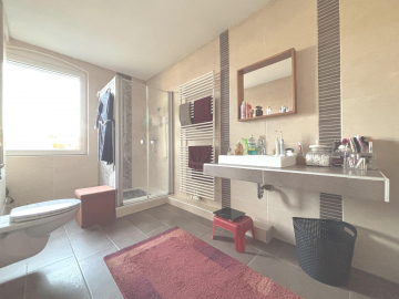 Badezimmer im Obergeschoss - Einfamilienhaus mit viel Platz in Freden!