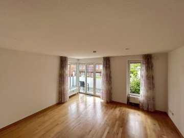 Wohn-/Esszimmer - Helle 3-Zimmer-Wohnung mit Südbalkon und Stellplatz in Ochtersum!